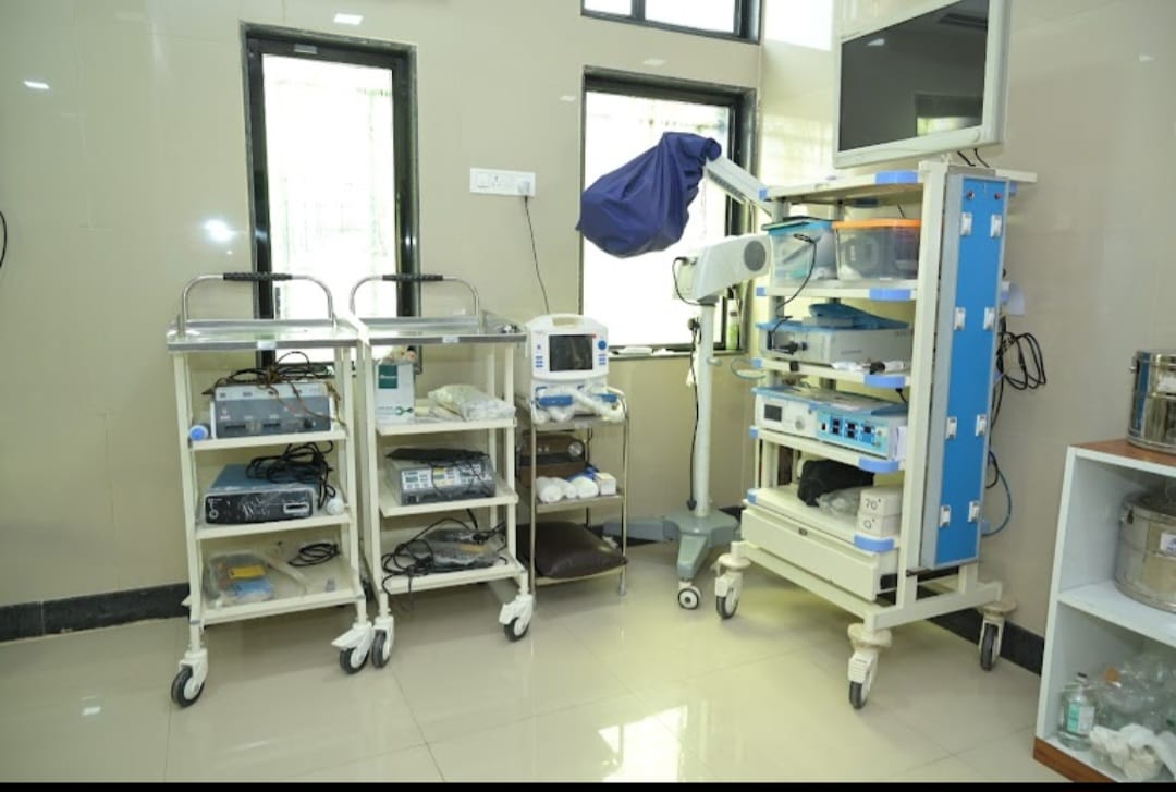 Laparoscopy and endoscopy equipment