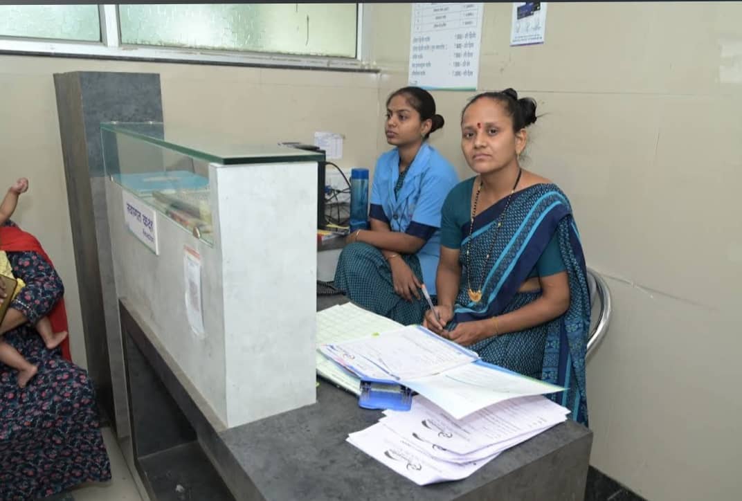 Reception and help desk